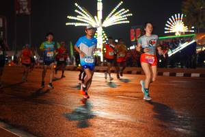 BIB: 5452, 42412
                            <button type="button" onclick="openModal(16207452)" class="btn btn-primary btn-sm float-right btn-popup" data-toggle="modal" data-target=".modal-high-quality">
                        <i class="fas fa-shopping-cart"></i> Add to Cart
                    </button>
                                            <button type="button" onclick="isThisMe(16207452, true)" class="btn btn-success btn-sm float-right btn-popup btn-isme hidden" data-toggle="tooltip" data-placement="bottom" title="นี่คือรูปของคุณใช่ไหม คลิกที่นี่เพื่อเอาเข้าอัลบั้ม">
                        <i class="fas fa-plus"></i> Add to album
                    </button>
                    <button type="button" onclick="isThisMe(16207452, false)" class="btn btn-warning btn-sm float-right btn-popup btn-isnotme hidden">
                        <i class="fas fa-ban"></i> Remove from album
                    </button>